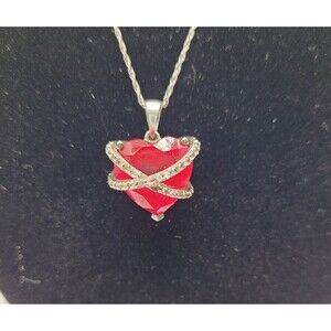 Garnet Red Heart Chained in 925 Silver Necklace